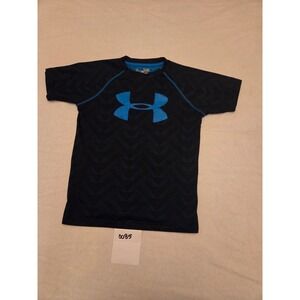 Under Armour Boys Athletic Short sleeve Tee – Size YSM